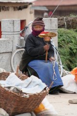 35-Tibetan women